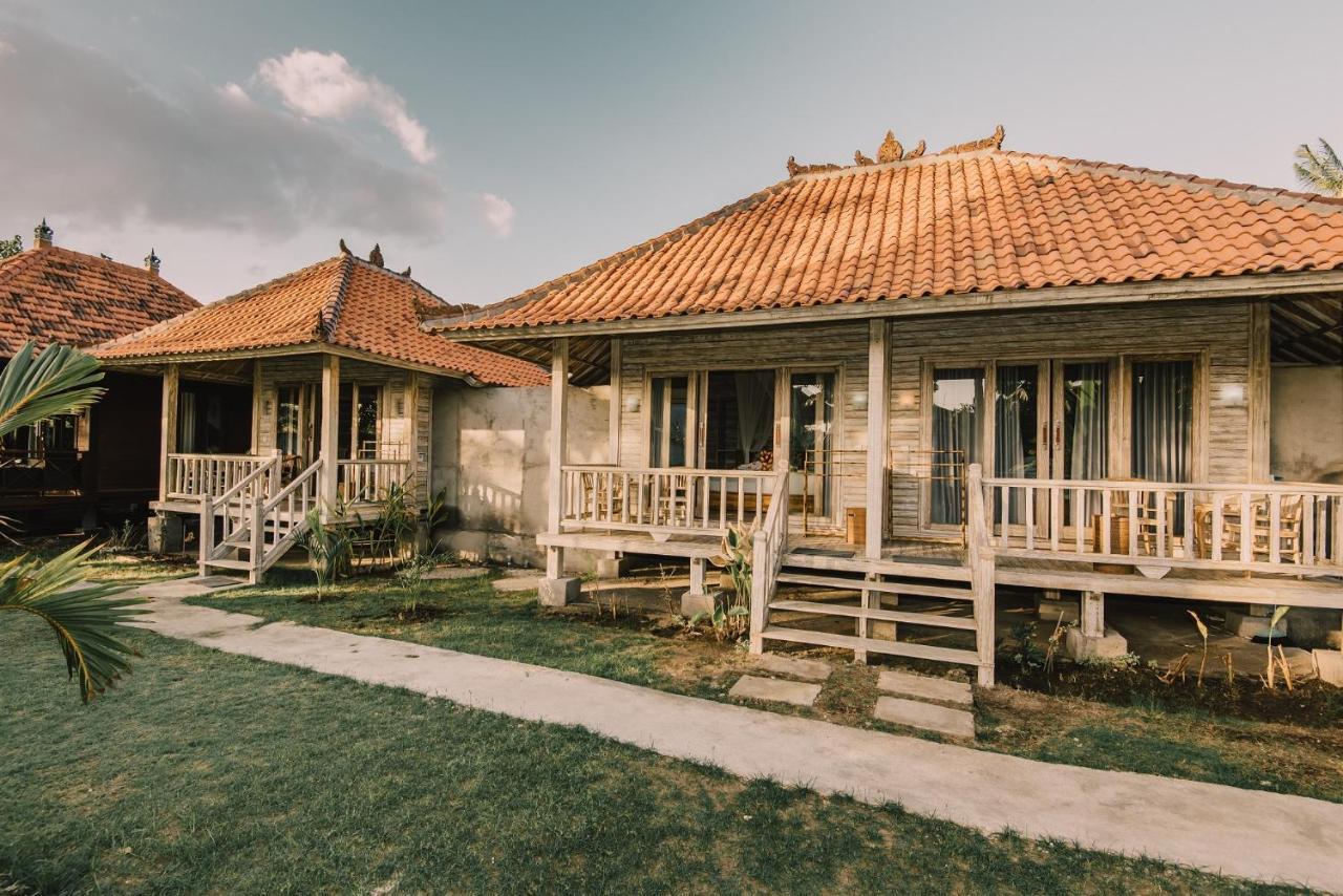 Hotel The Bridge Huts Nusa Lembongan Exterior foto